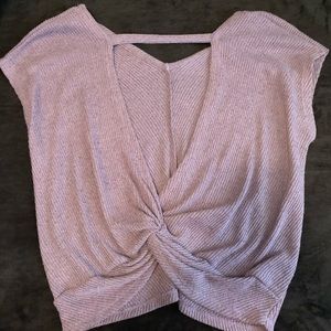 Purple sweater w/ open back. Fits oversized.